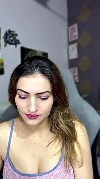 oopsiechoudhary's Live XXX Chat