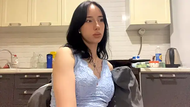 IsabellaQiueen Live XXX-Chat