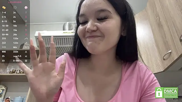 NikiGrandberry Chat XXX live