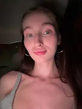-missbehaving-n Live XXX chat