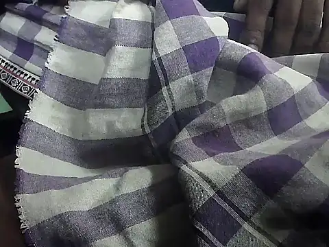 Precumking1 Live XXX Chat