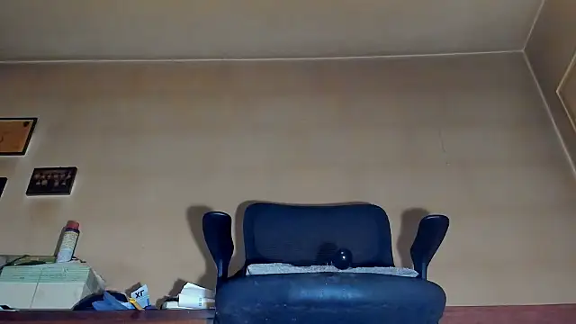 kinkyman47 élő XXX-chatje