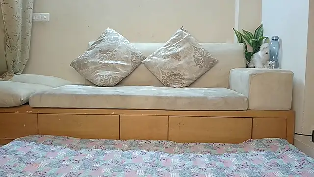 Your_school_girls Show Webcam