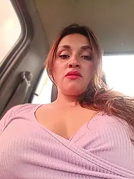 צ'אט XXX בשידור חי של Alejandra_N