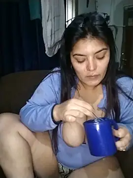 Živý XXX chat YouladyVidal