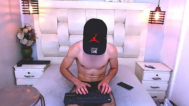 Lucas_Knight élő XXX-chatje