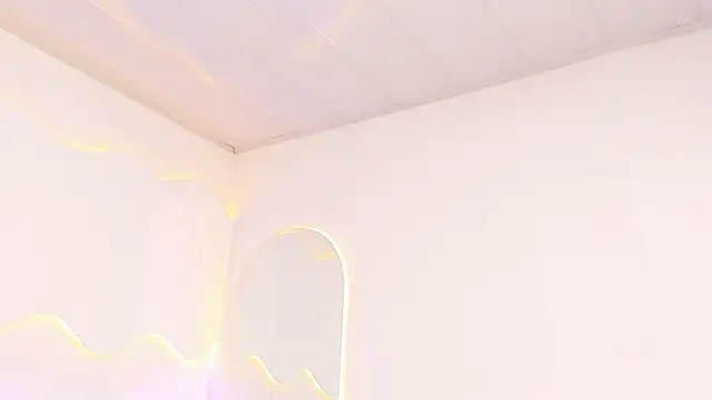 ArohomLester_'s Live XXX Chat