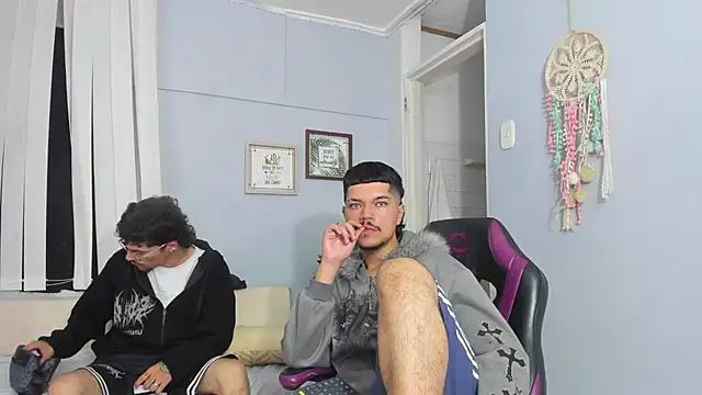 Czat XXX na żywo – Briian__