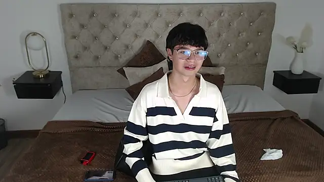 SparkRivers Live XXX Chat