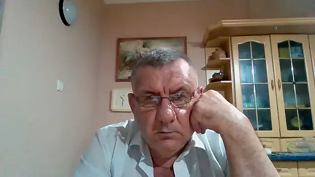 Show modela machomale3 na web-kameri