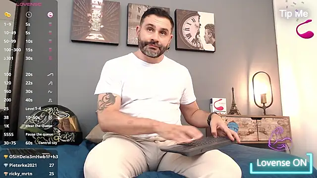 Chatroom XXX en direct de jonasbeards