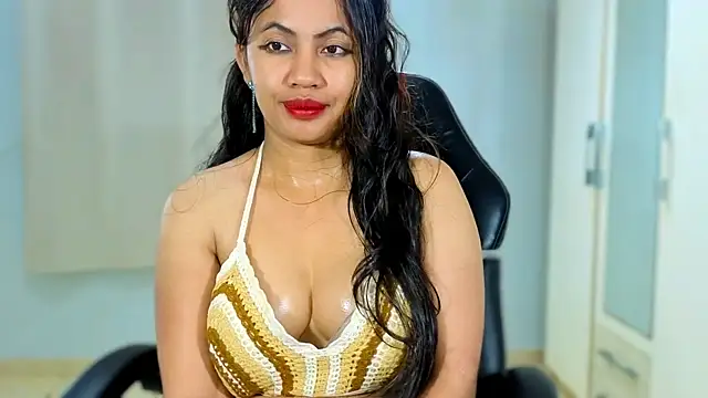 FannyXhot Chat XXX in diretta
