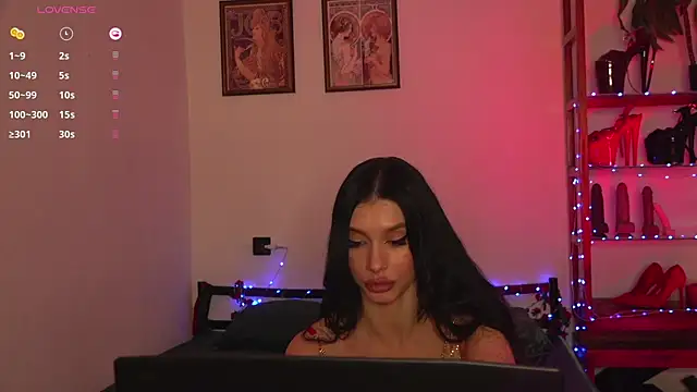 Olivia_Faye 现场XXX聊天