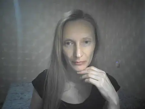 LunaBelle2's Webcam Show