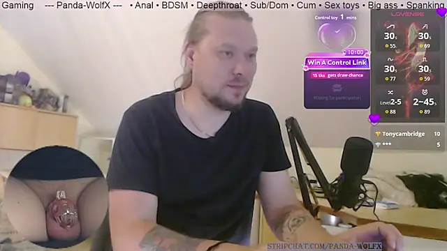 Panda-WolfX live XXX chat