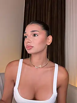 LuvCaprice 网络视讯表演