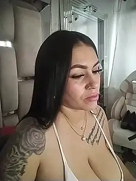 chelaqueen_'s Live XXX Chat