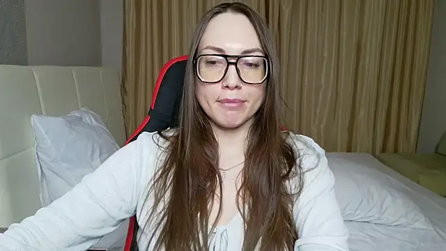 دردشة CarolineGlow_ الجنسية المباشرة