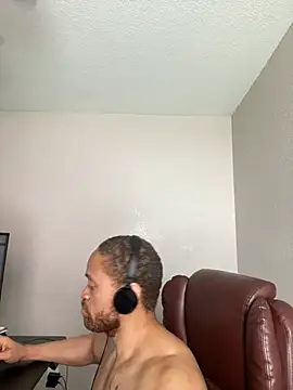 Fathero1time Live XXX-Chat