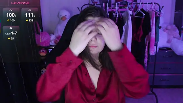 AmyVibess' Live XXX Chat