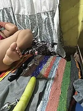Hotty-Rani-Bhabi Chat XXX live
