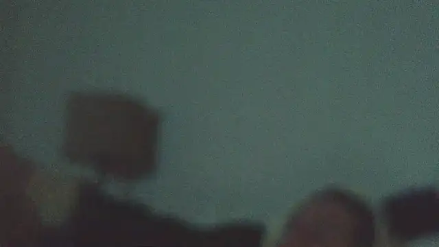 צ'אט XXX בשידור חי של 9VOLTT