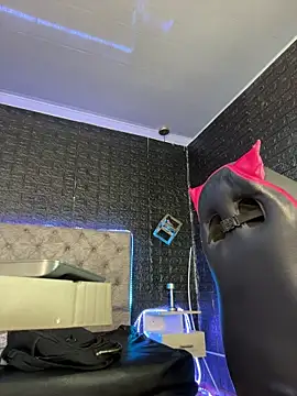 Chat +18 de kathalina_ls ao vivo