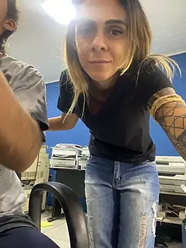 sabrinaneves' Live XXX Chat