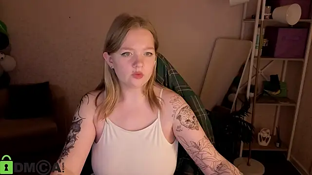 XXX chat uživo modela Margo_Ring