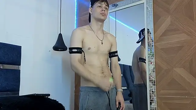 LoganSteel_ 现场XXX聊天