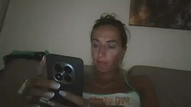SportyBella_91's Live XXX Chat