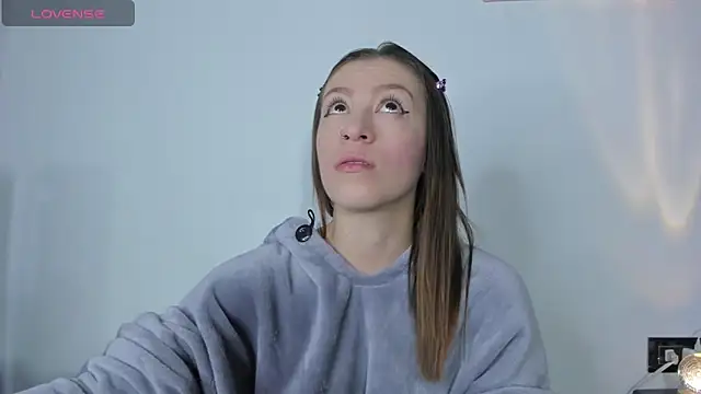 Chatroom XXX en direct de roxanne_jones1