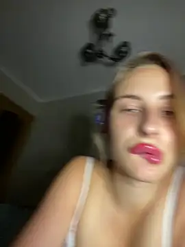 Buurniii – Live XXX-chat