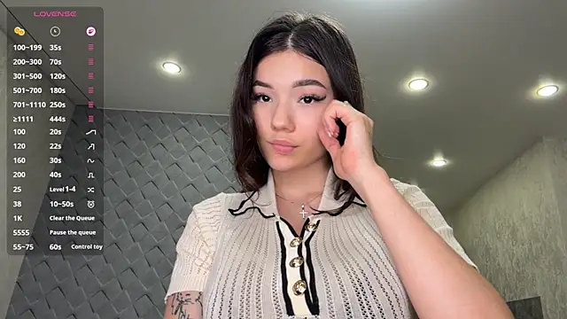 Chat +18 de Barbie_Aria ao vivo