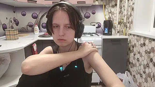 Saranade Live XXX Chat