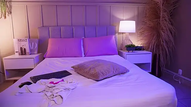 curvyliciousss live XXX chat