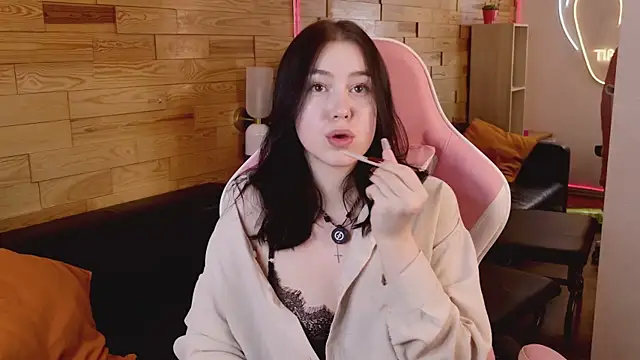 _Mimi_Shine_ – Live XXX-chat