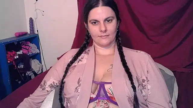 curvygamerceline13's Live XXX Chat