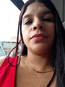 Chatroom XXX en direct de Layla-daring