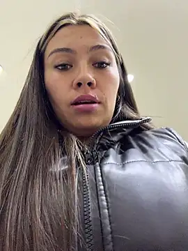 LIZ-06_'s Live XXX Chat