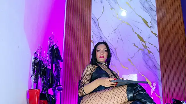 AleshkaStones Chat XXX live