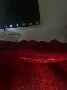 GusanoDelicioso লাইভ XXX চ্যাট
