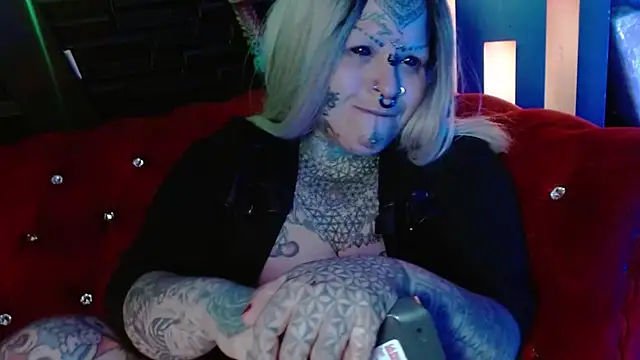 Chat +18 de Venus_Rock ao vivo