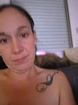 adelinegirly's Live XXX Chat