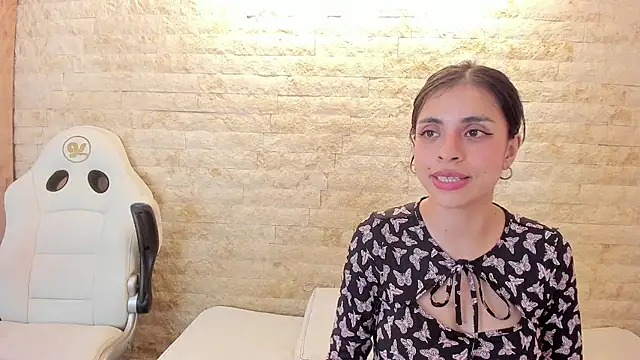 Chat +18 de annie_shine_ ao vivo