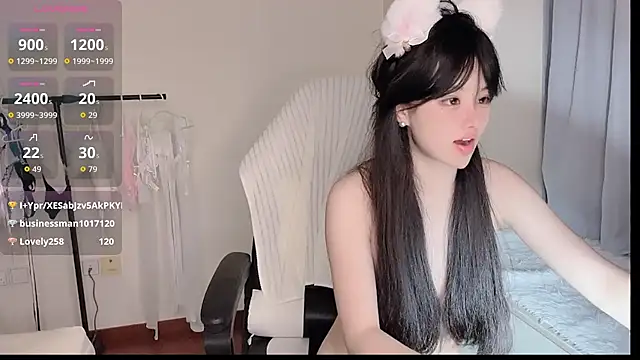 aibaba_888 élő XXX-chatje