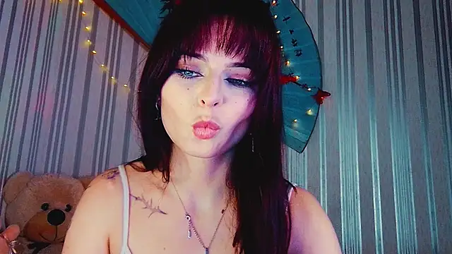 XXX chat uživo modela ArianaLight