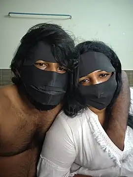 Chatroom XXX en direct de Fantacycouples