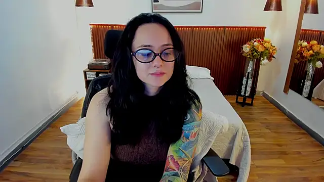 KatherineBond Live XXX-chat