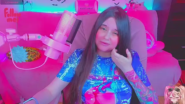 Chat XXX en directo de Lolisuccub